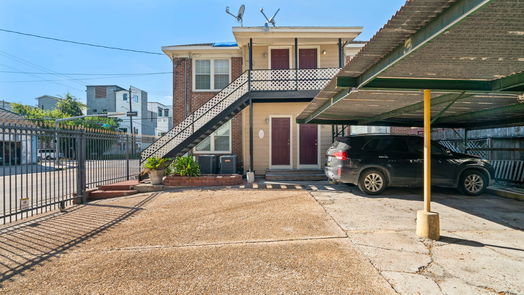 Houston 2-story, 4-bed 4315 La Branch Street-idx