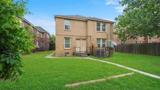 Houston 2-story, null-bed 2302 blodgett street-idx