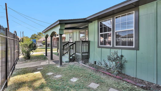 Houston 1-story, 3-bed 3346 Reeves Street-idx