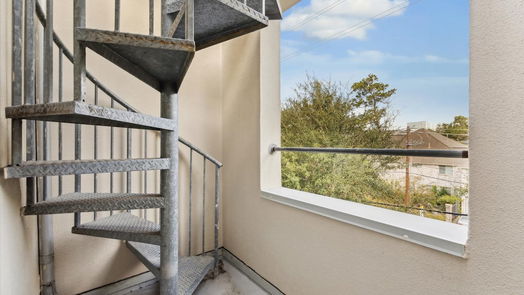 Houston 3-story, 3-bed 1306 Blodgett Street-idx