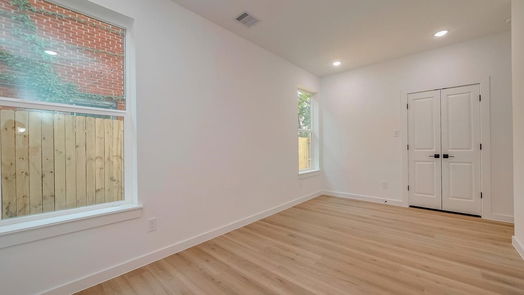 Houston 3-story, 3-bed 4015 Live Oak Street-idx