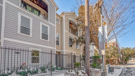 Houston 3-story, 2-bed 1704 Elgin Street-idx