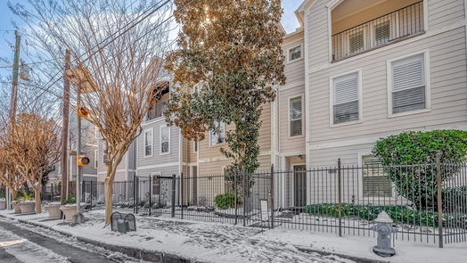 Houston 3-story, 2-bed 1704 Elgin Street-idx