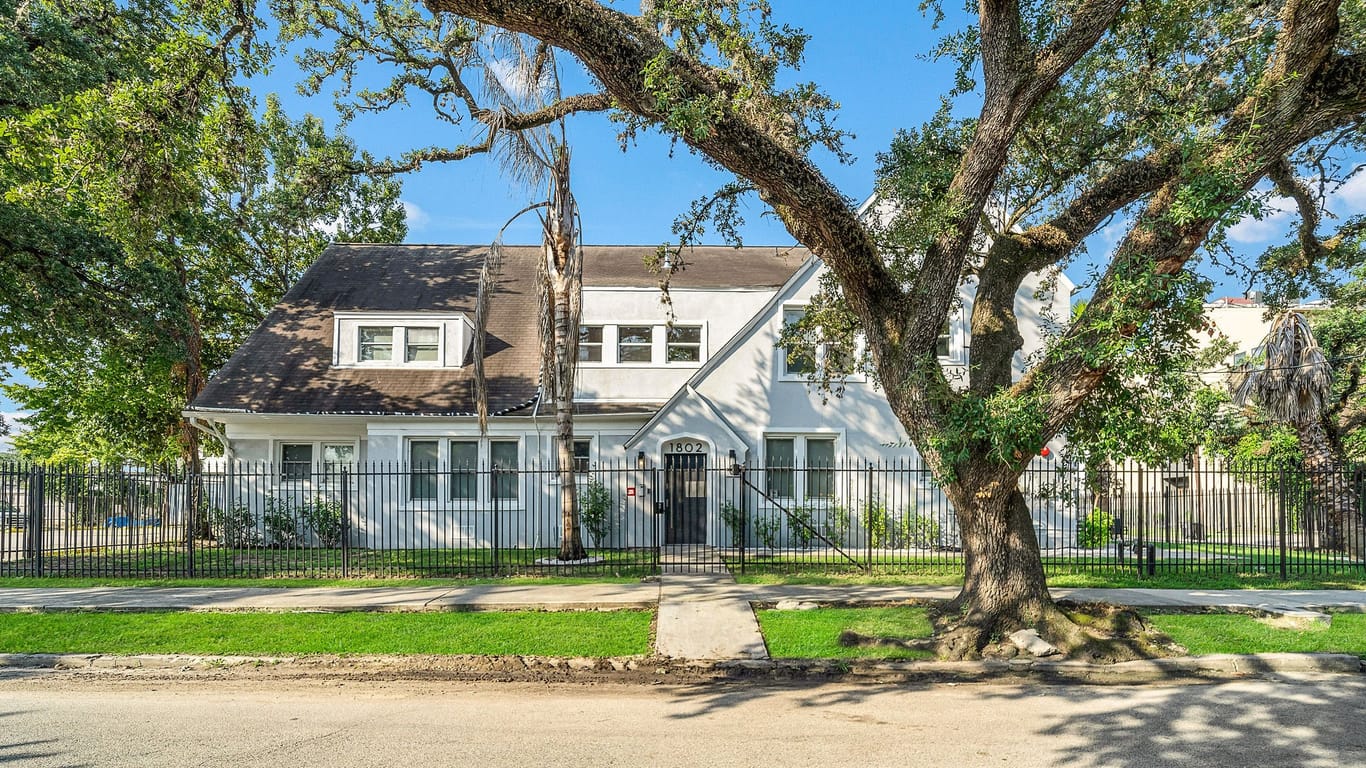 Houston 3-story, 2-bed 1802 Wentworth Street-idx