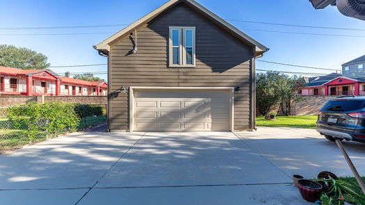 Houston 2-story, 3-bed 2535 N Macgregor Way-idx