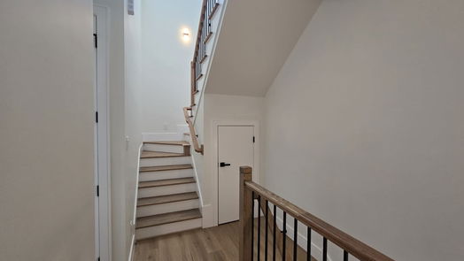 Houston 4-story, 3-bed 2423 Bastrop Street-idx