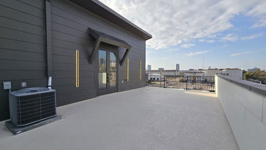 Houston 4-story, 3-bed 2423 Bastrop Street-idx