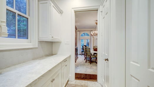 Houston 3-story, 4-bed 3739 Albans Road-idx