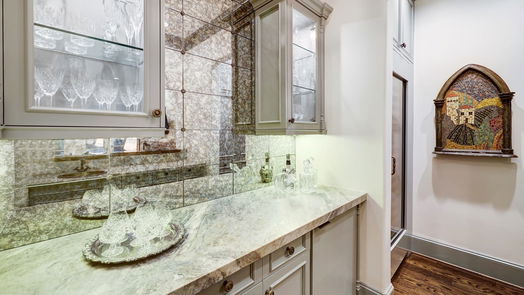 Houston 3-story, 4-bed 3739 Albans Road-idx