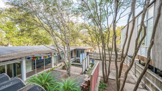 Houston 2-story, 1-bed 4916 Kelvin Drive-idx