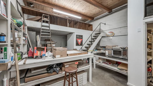 Houston 2-story, 1-bed 4916 Kelvin Drive-idx