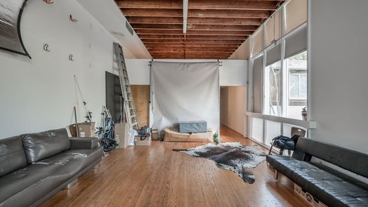 Houston 2-story, 1-bed 4916 Kelvin Drive-idx