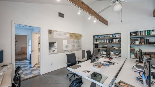 Houston 2-story, 1-bed 4916 Kelvin Drive-idx