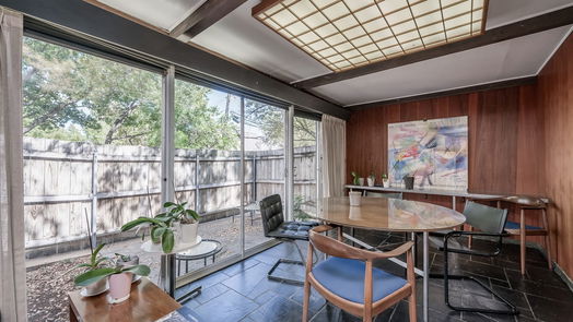 Houston 2-story, 1-bed 4916 Kelvin Drive-idx