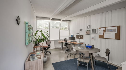 Houston 2-story, 1-bed 4916 Kelvin Drive-idx