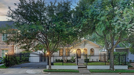 Houston 1-story, 3-bed 1811 Bissonnet Street-idx