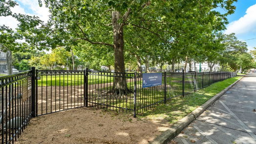 Houston 3-story, 4-bed 4250 Drake Street A-idx