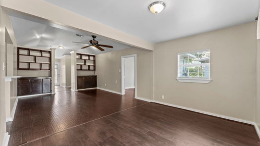 Houston 1-story, 3-bed 5816 Community Drive-idx