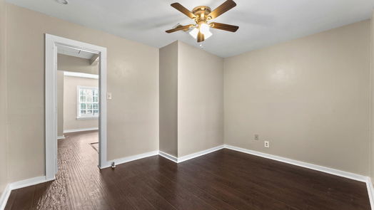 Houston 1-story, 3-bed 5816 Community Drive-idx