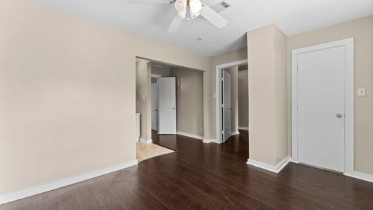 Houston 1-story, 3-bed 5816 Community Drive-idx