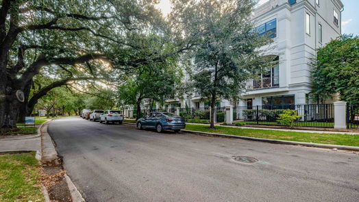 Houston 3-story, 3-bed 3939 Law Street-idx