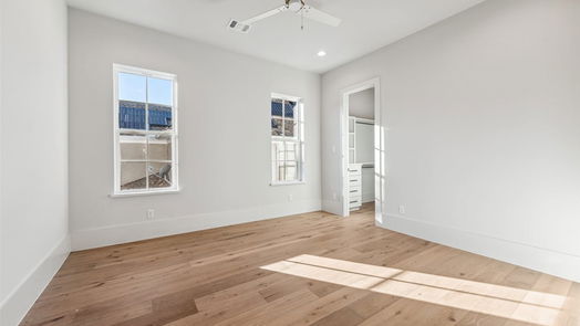 Houston 2-story, 4-bed 3923 Villanova Street-idx