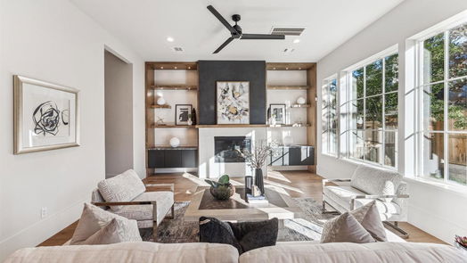 Houston 2-story, 4-bed 3923 Villanova Street-idx