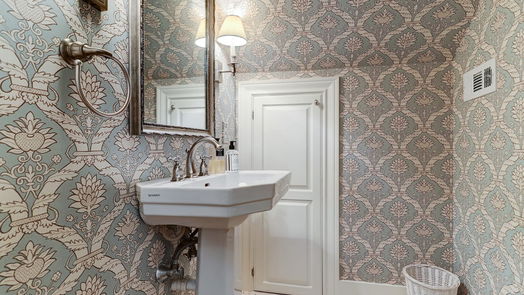 West University Place 2-story, 4-bed 2921 Sunset Boulevard-idx