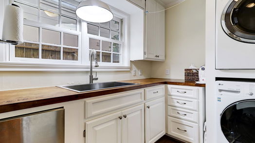 West University Place 2-story, 4-bed 2921 Sunset Boulevard-idx