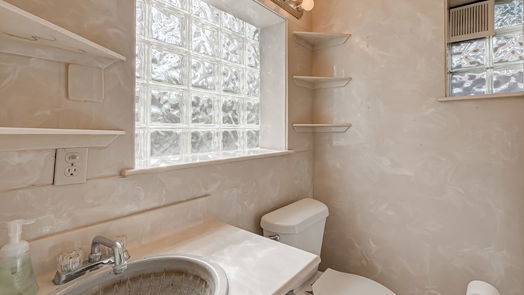 Houston 2-story, 3-bed 815 Fairview Avenue-idx