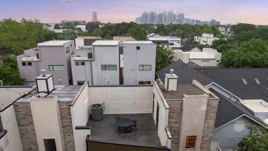 Houston 4-story, 3-bed 1609 Welch Street C-idx