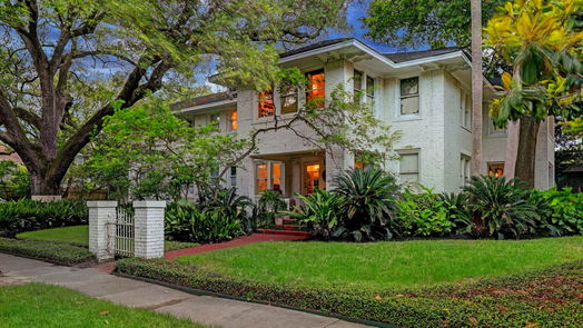 Houston 2-story, 2-bed 3416 Audubon Place-idx