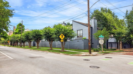 Houston 2-story, 2-bed 2100 Commonwealth Street F-idx