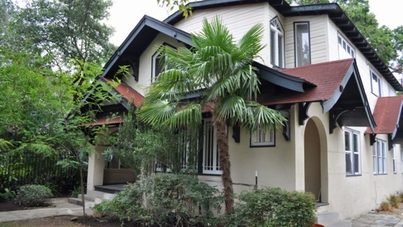 Houston 2-story, 3-bed 3613 Audubon Place-idx