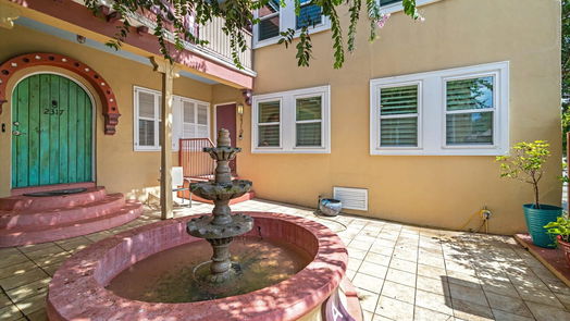 Houston 2-story, 2-bed 2319 Stanford Street-idx