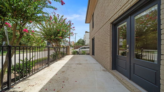 Houston 1-story, 1-bed 1410 Hyde Park Boulevard 107-idx