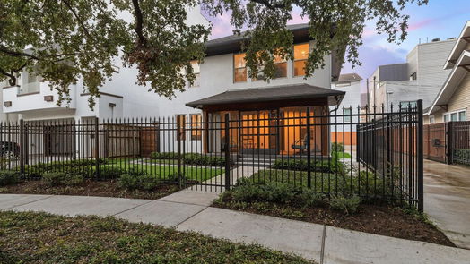 Houston 2-story, 4-bed 104 Oak Place-idx