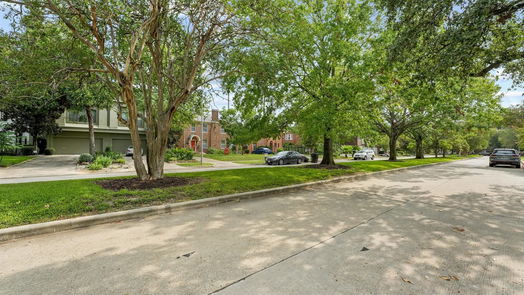 Houston 2-story, 2-bed 1559 Castle Court-idx