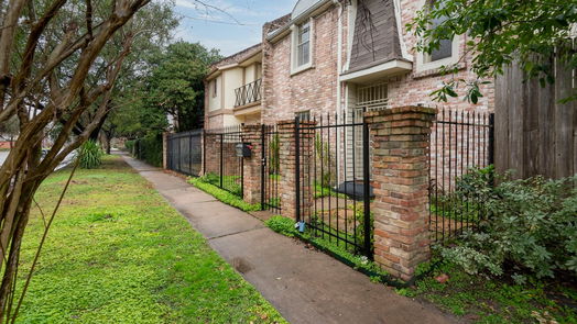 Houston 2-story, 2-bed 2511 Commonwealth Street-idx