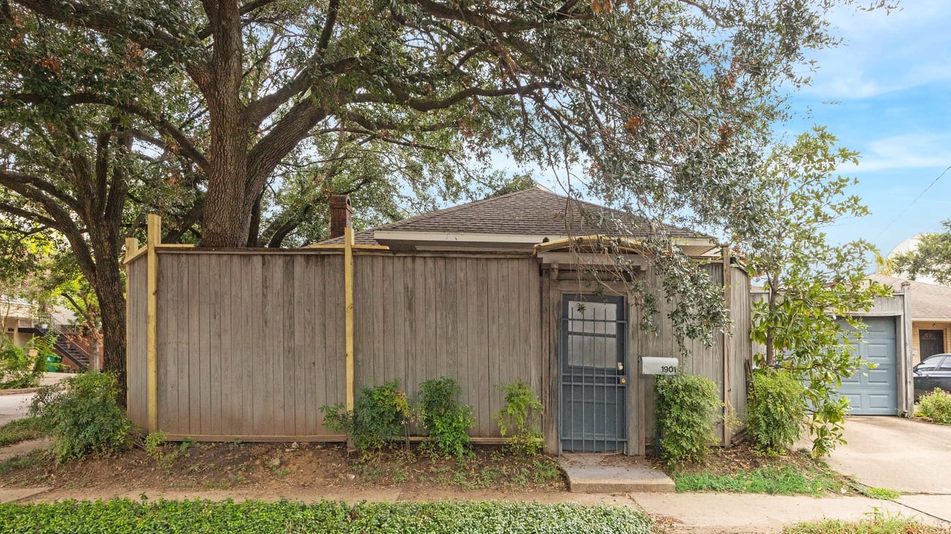 Houston 1-story, 2-bed 1901 Dunlavy Street-idx