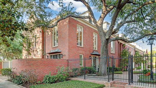 Houston 3-story, 3-bed 4431 Yoakum Boulevard-idx