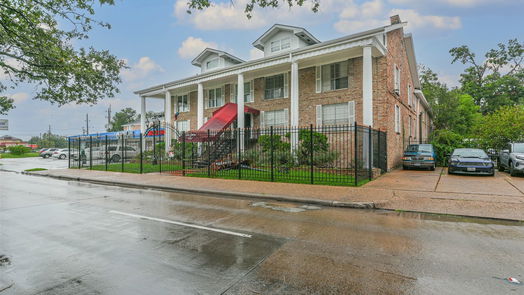 Houston 1-story, 2-bed 2507 Montrose Boulevard 51-idx