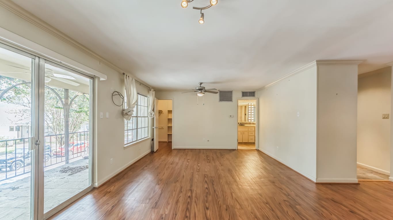 Houston 1-story, 1-bed 815 Kipling Street 208-idx