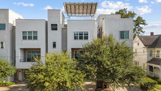 Houston 4-story, 3-bed 1401 Fairview Avenue C-idx