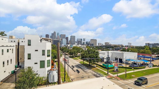 Houston 3-story, 2-bed 400 Tuam Street 21-idx