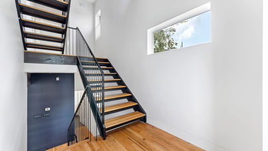 Houston 4-story, 3-bed 107 Willard Street-idx