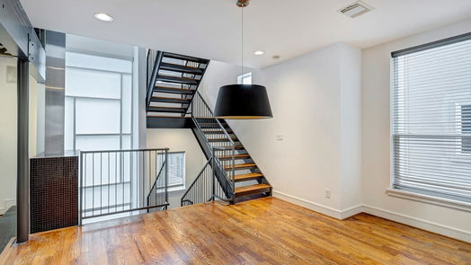 Houston 4-story, 3-bed 1207 Missouri Street C-idx