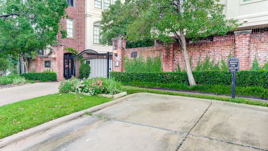 Houston 3-story, 3-bed 1319 Hyde Park Boulevard-idx