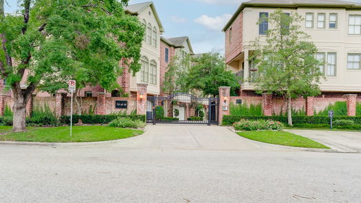 Houston 3-story, 3-bed 1319 Hyde Park Boulevard-idx