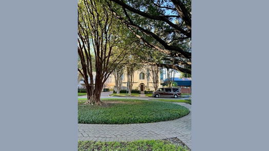 Houston 3-story, 3-bed 1515 Hyde Park Boulevard 1-idx
